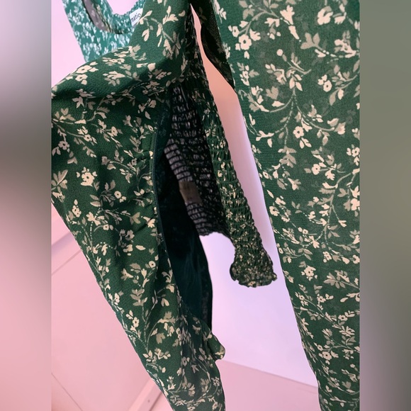 Reformation Top - Picture 4 of 6